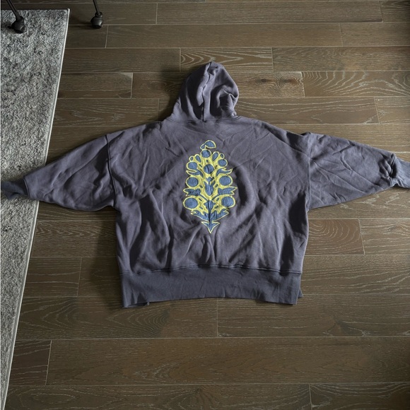 Rare FREE PEOPLE X HOKA sprint to the finish hoodie in size M - Picture 2 of 4